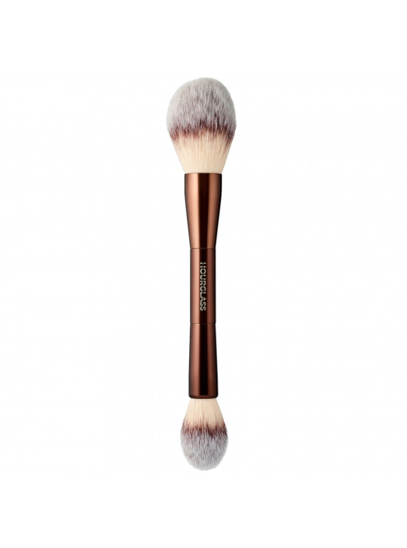 КИСТЬ ДВУХСТОРОННЯЯ ДЛЯ МАКИЯЖА VEIL POWDER BRUSH HOURGLASS