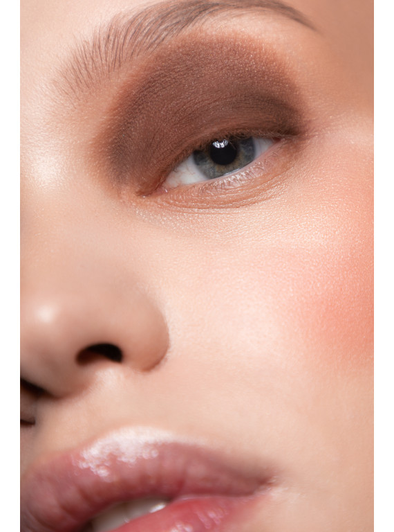 ТЕНИ BASIC EYESHADOWS 122 PROVG makeup 2g